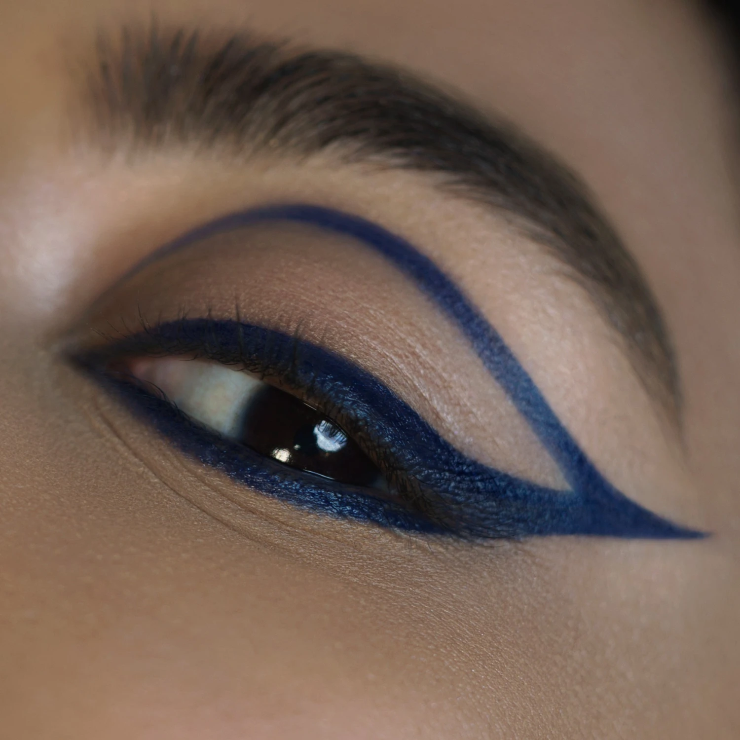 The Black Orb Enigmatic Kohl Eyeliner: Dusk - Image 2