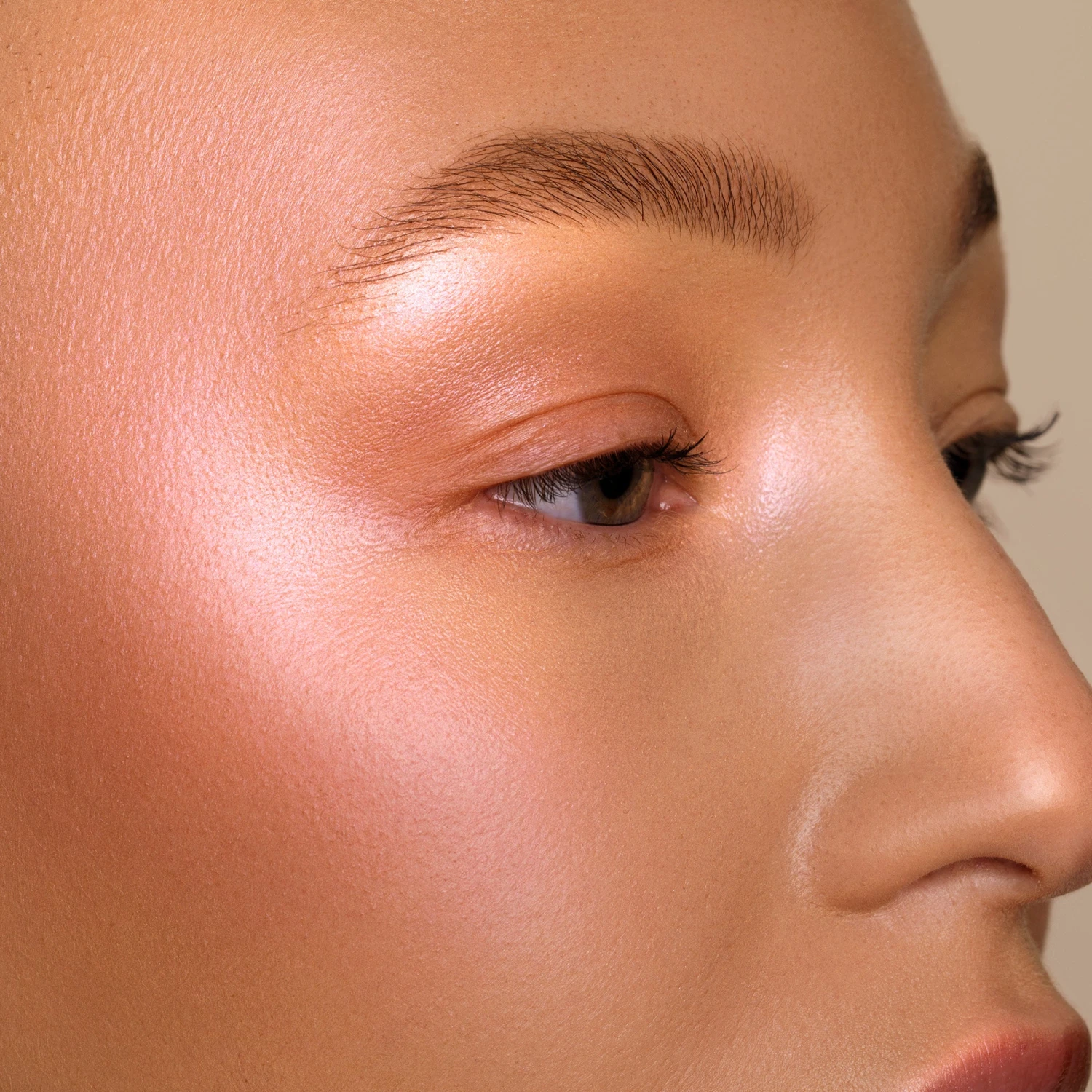 Rare Light Crème Luminizer: Solaris - Image 3